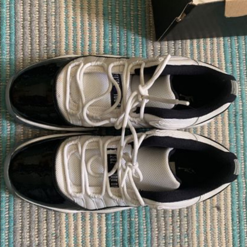 jordan concord 11s